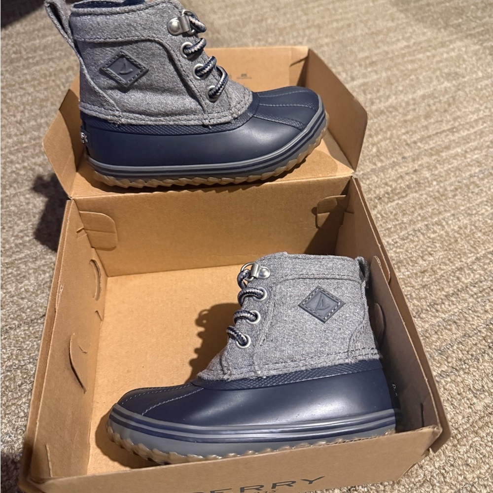 NEW! Sperry Kids Navy and Gray Rain Duck Boots